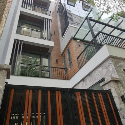 Hoàn thiện công trình với cửa nhôm Xingfa, mái kính cường lực