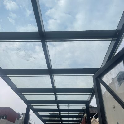 Lắp đặt mái kính an toàn tại Quận Đống Đa – Hà Nội